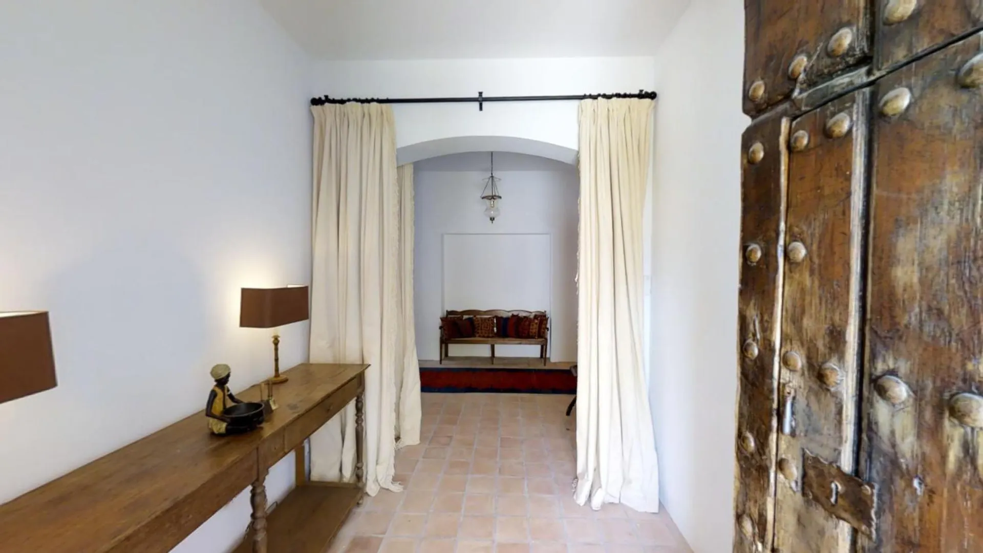 Spacious Andalusian-Inspired Villa With Scenic Views Marbella 0*,  Španělsko